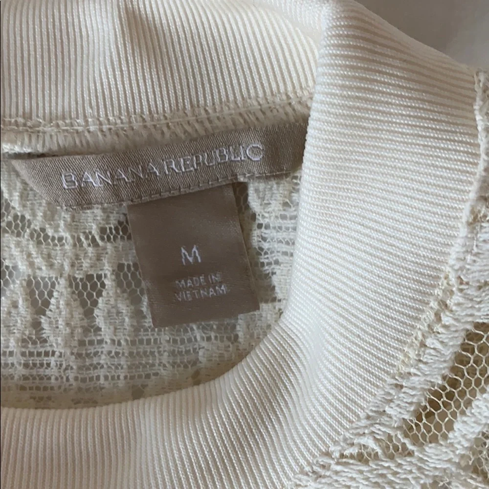 Banana Republic delicate all